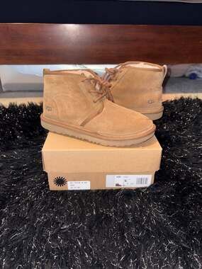 UGG K Neumel II Chestnut Suede Lace-Up Boots Size 6
